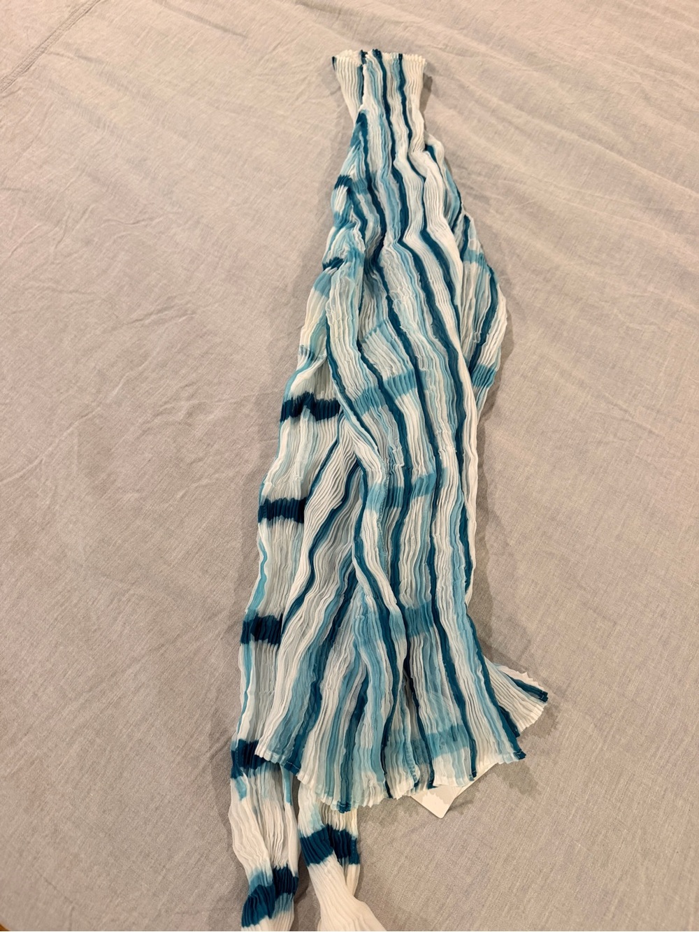 Issey Miyake White Long-Sleeve Top with Teal Stripes - Picture 3 of 7